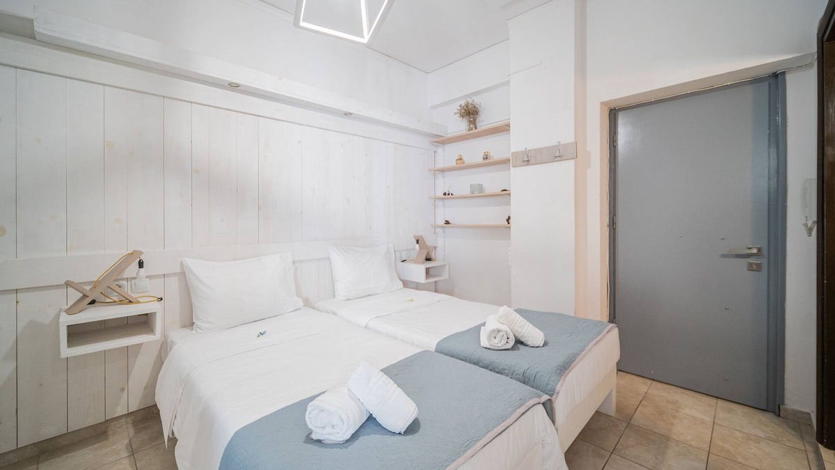 Archanes House | City Center Studio |I1