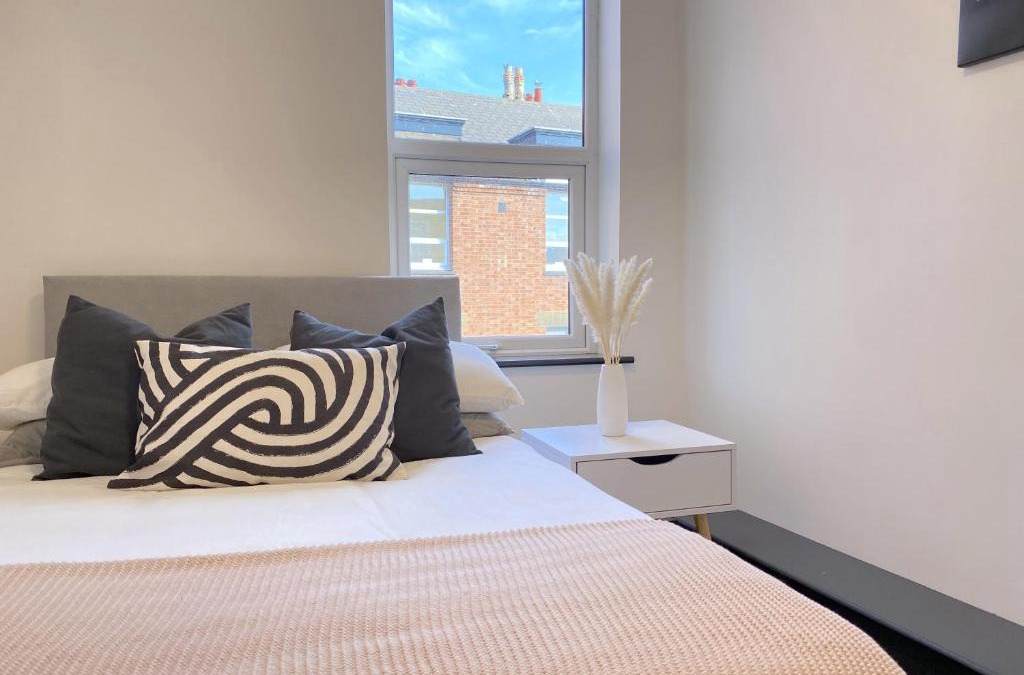 Sunderland Apartment | City Center Top Floor Executive Flat