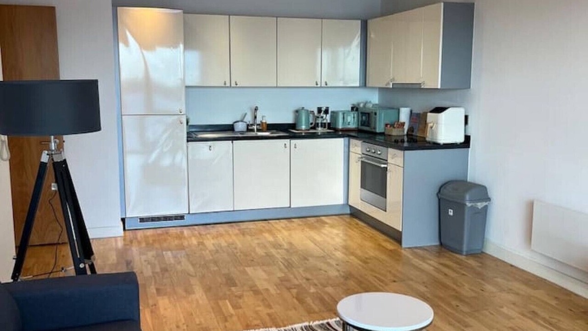 The Docks Apartment | City Gem: 2BR by Docks & Shops