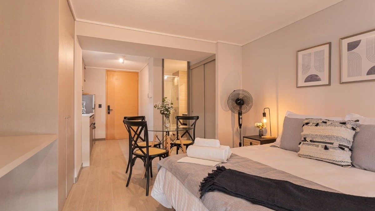 Nunoa Apartment | City Haven Studio Apartment for Two in Nunoa