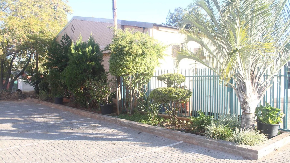 Francistown Hotel | City Inn Lodge
