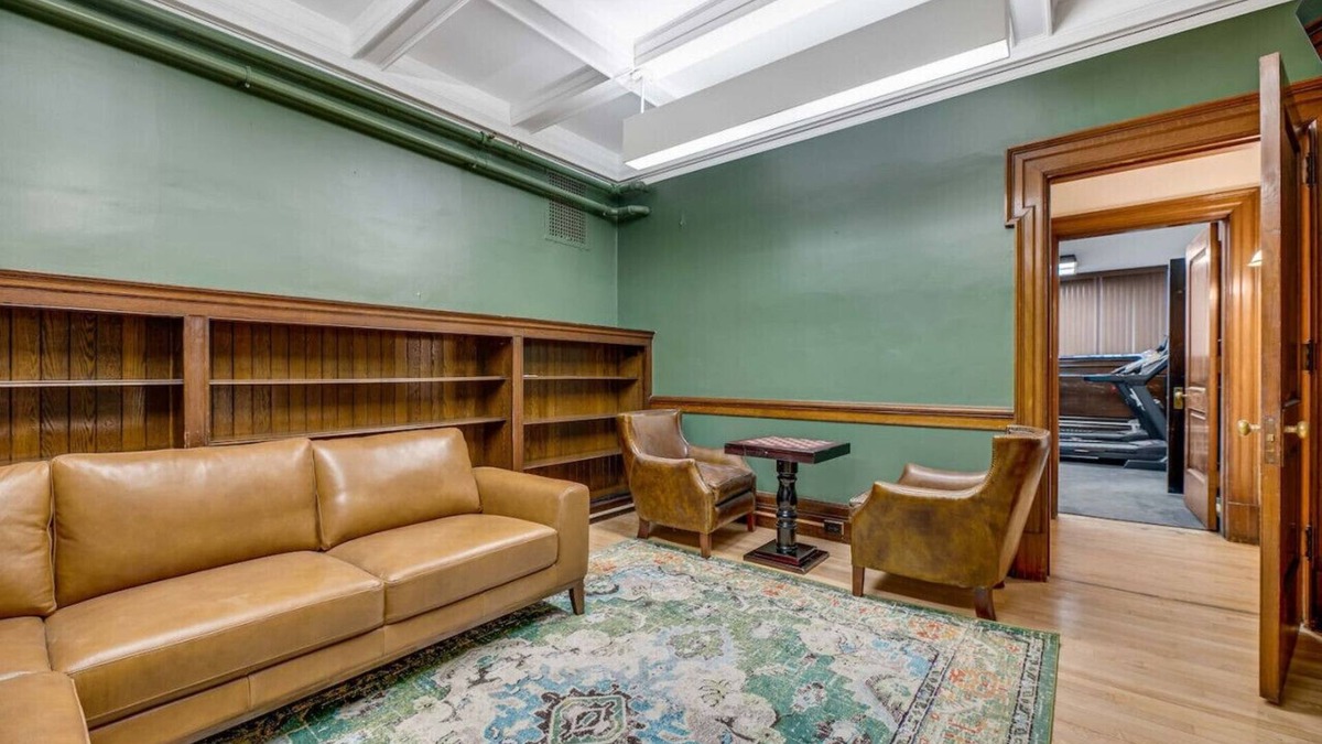 Bangor Apartment | City Serenade: Downtown Oasis with a Musical Touch