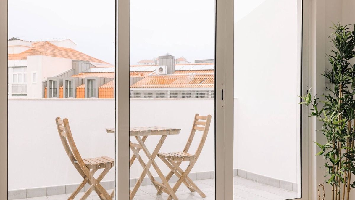 Pena Apartment | City Stays São Lázaro Apartments