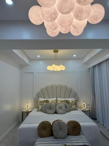 Downtown Apartment | City View at MAKATI Prime Luxury