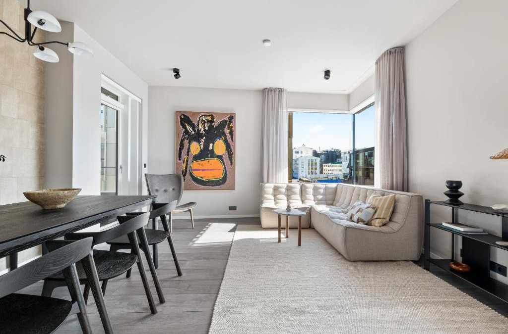 Downtown Apartment | City View Lux in the City Center with Free Parking