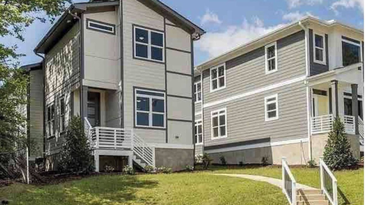Southwest Raleigh House | City View Luxury- near Downtown, Capital, NC State- w/King Suite
