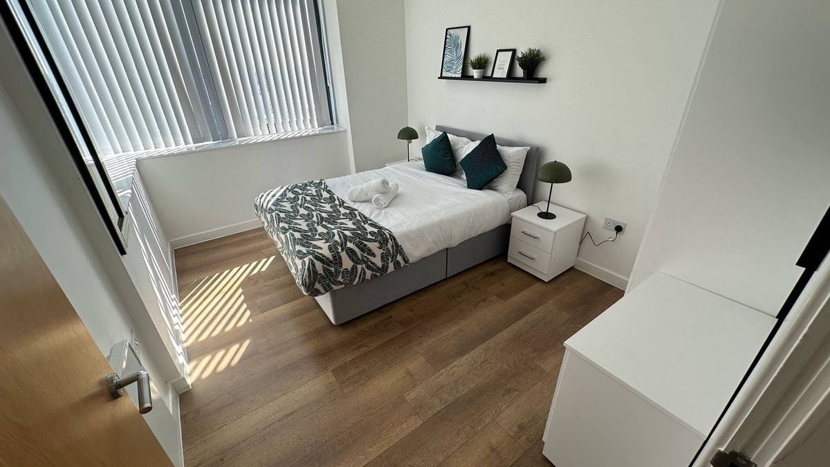 Liverpool City Centre Apartment | City View Penthouse Apartment Liverpool City Centre
