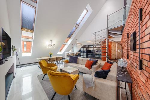 Old Town Apartment | City Walk - Premium Duplex with terrace + 2 parking