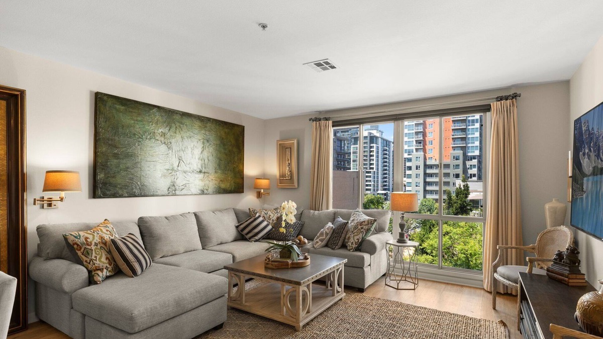 Downtown San Diego Apartment | Cityscape Hive Heart of Little Italy
