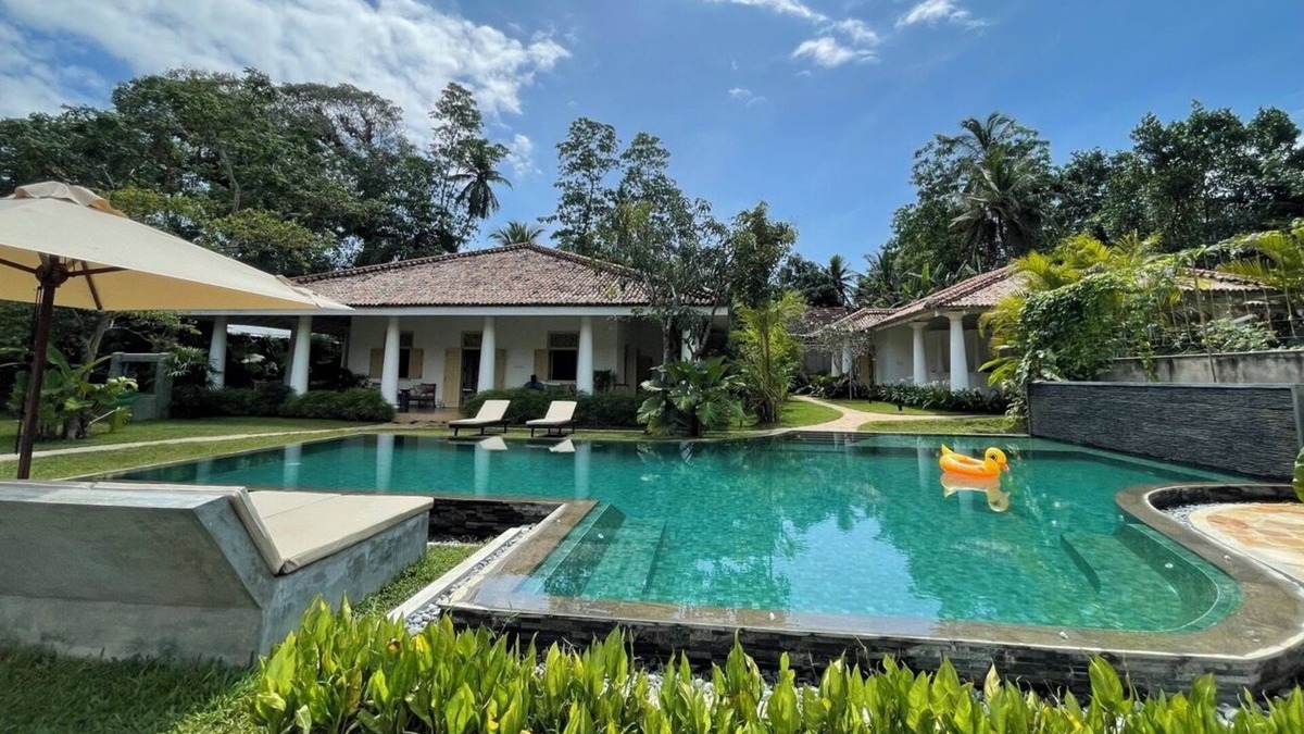 Ahangama Villa | Claire Villa - Luxury Villa with Infinity Spa Pool