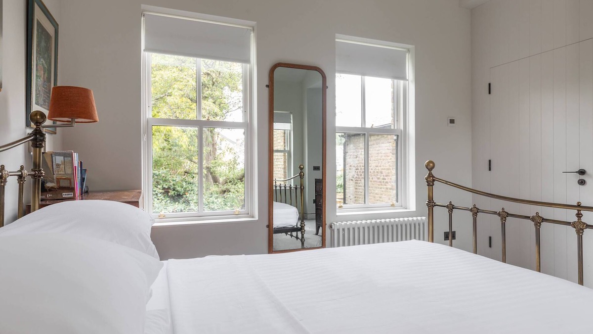 Kew Apartment | Clarence Road by onefinestay