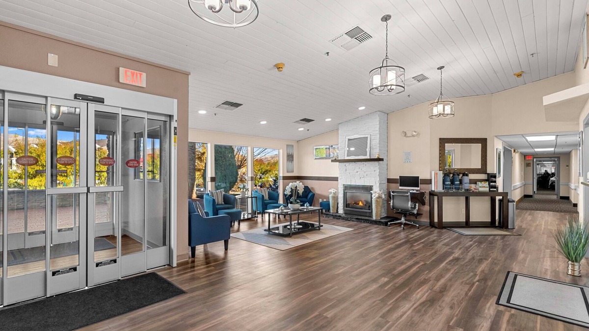 Wenatchee Hotel | Clarion Pointe Wenatchee