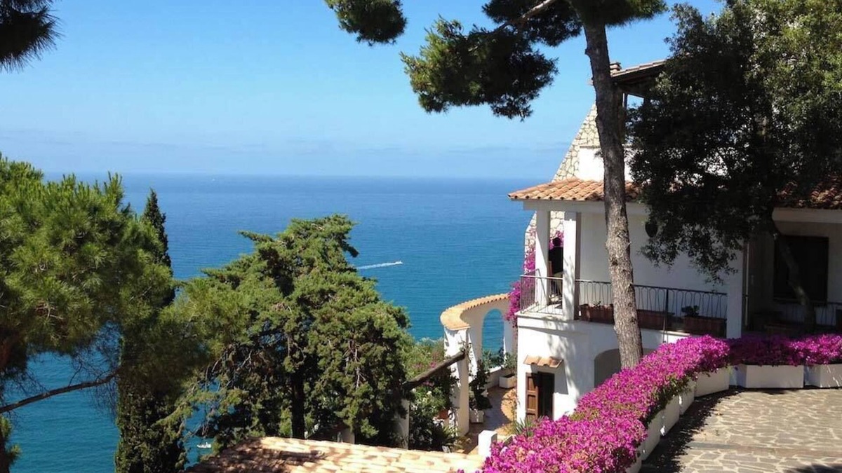 Faro Bed & Breakfast | Claro de Lua Circeo