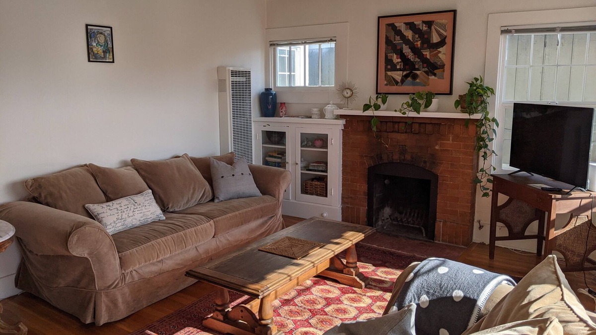 Seabright Apartment | Classic apartment central Santa Cruz