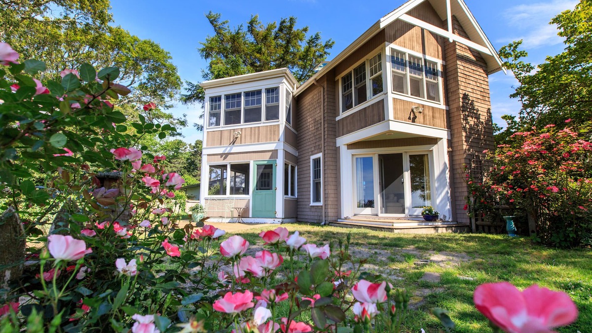 Hyannis House | Classic Cape cottage charm with updates and fabulous views