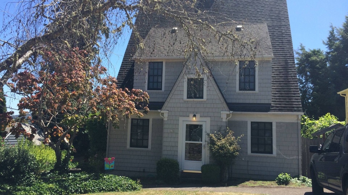 College Hill House | Classic College Hill detached house