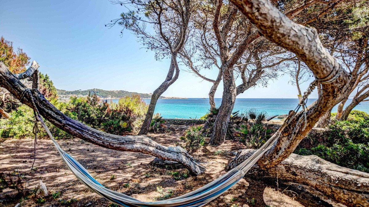 Son Moll Villa | CLASSIC FIRST LINE VILLA IN CALA RATJADA