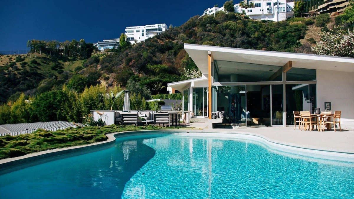 Hollywood Hills West Villa | Classic Mid-Century Villa nestled in the iconic hills of West Hollywood.