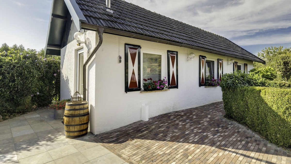 Mechelen House | Classy Holiday Home in Mechelen with Private Terrace