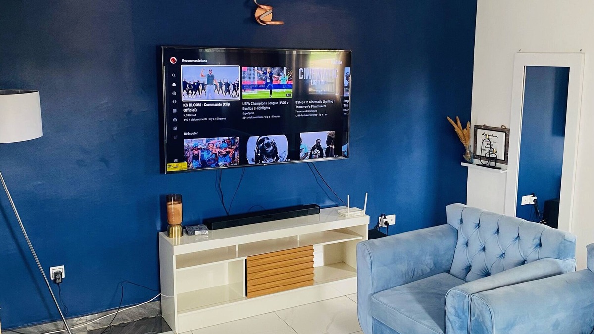 Douala Apartment | Classy roadside apartment