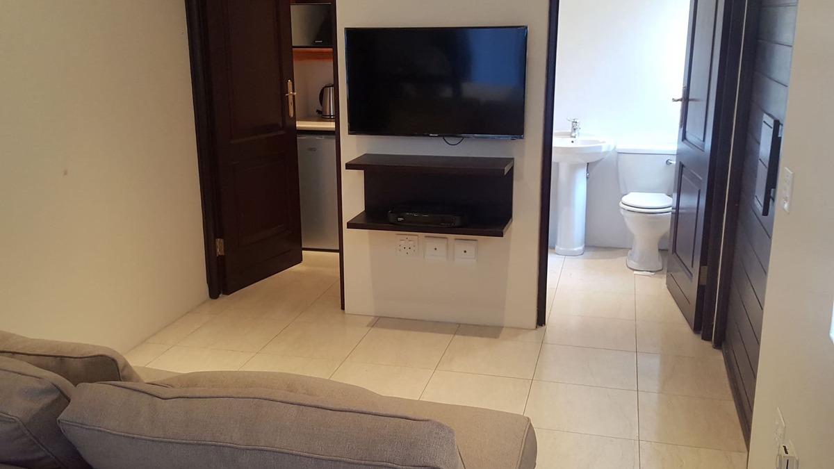 Bedfordview Apartment | Classy Studio Apartment