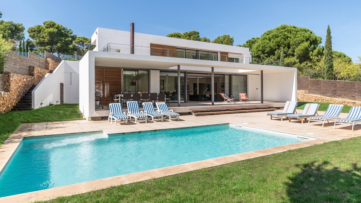 L'Escala Villa | Claudia: Exclusive villa 100 m. from the beaches of Empurias