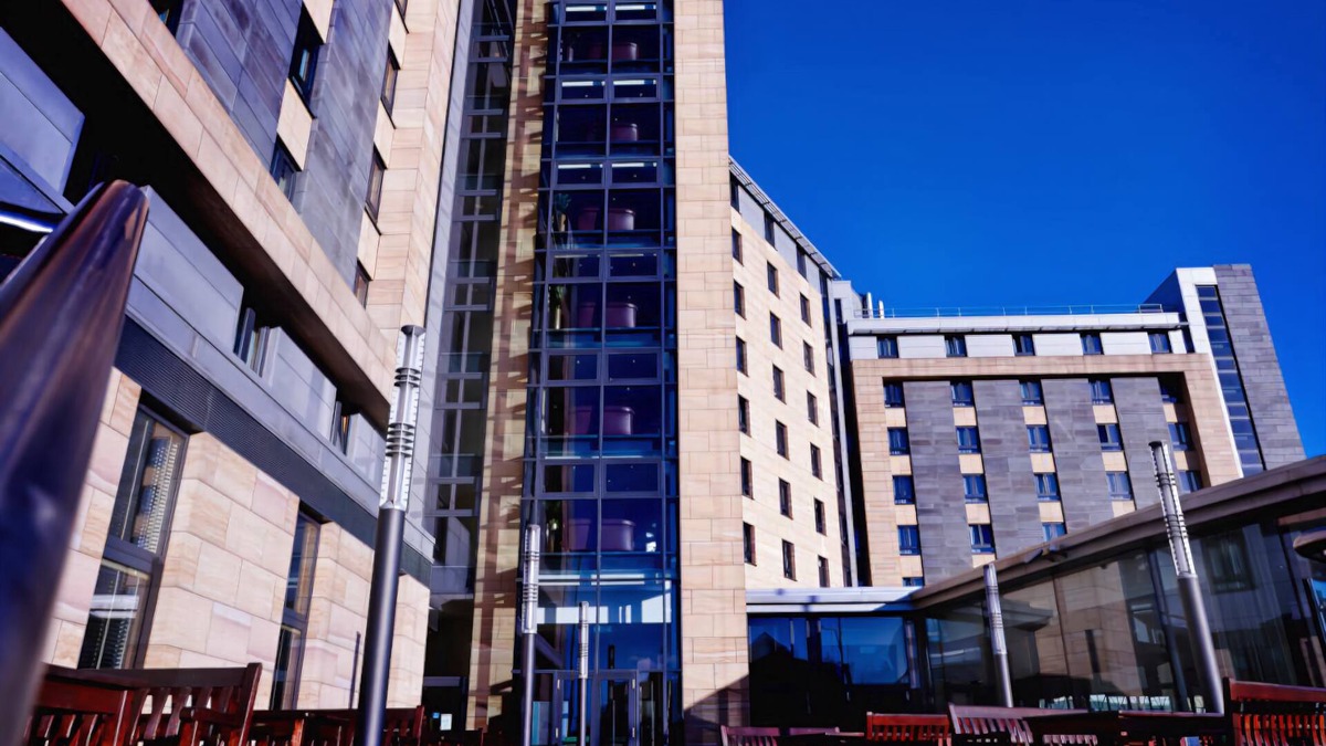 Holbeck Hotel | Clayton Hotel Leeds