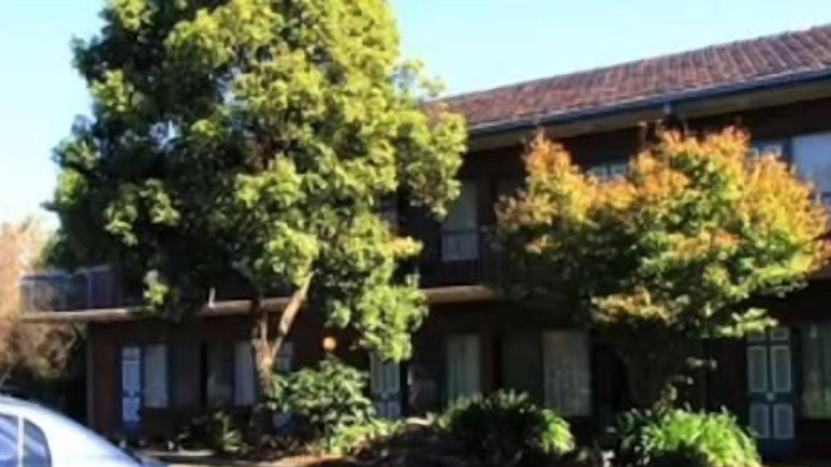 Clayton Hotel | Clayton Monash Motor Inn & Serviced Apartments