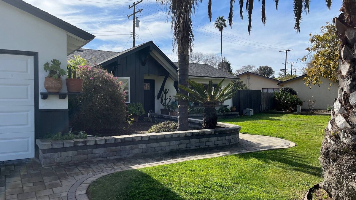 Goleta House | Clean 3 BR 2 BA w hot tub, yard, AC, near beaches, UCSB. Dog ok, sleep 5-6