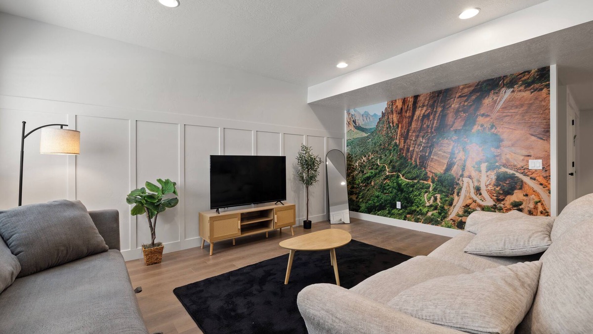 Vineyard Apartment | Clean, New, Cozy Home Near Lake, Top Golf, UVU, BYU