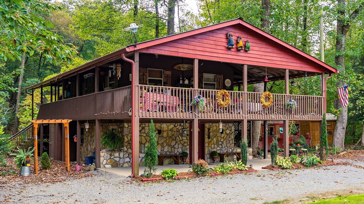 Ellijay Cabin | Clear Creek Family Retreat