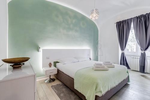 Rione XVIII Castro Pretorio Apartment | Clemente XII Repubblica House - 3 Bedroom Apartment