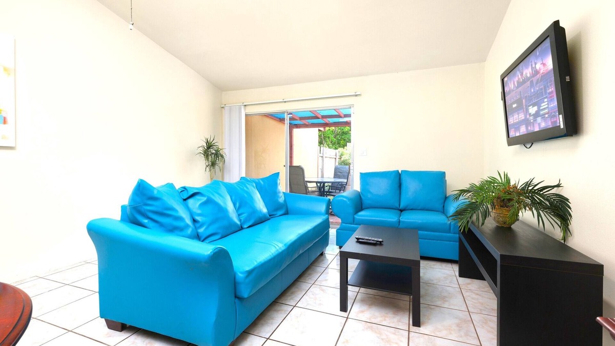 Brownsville Condo | Clide's Mansion, Cozy 2BD/2BA w/Private Yard!