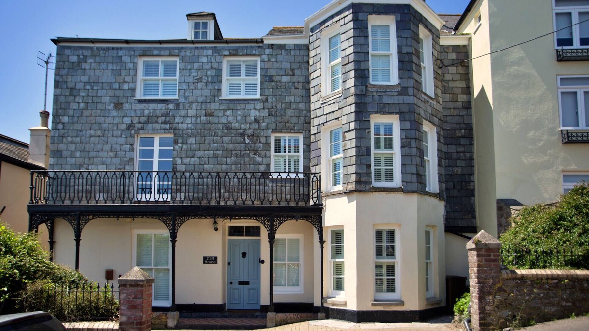 Kingsand House | Cliff House, Kingsand