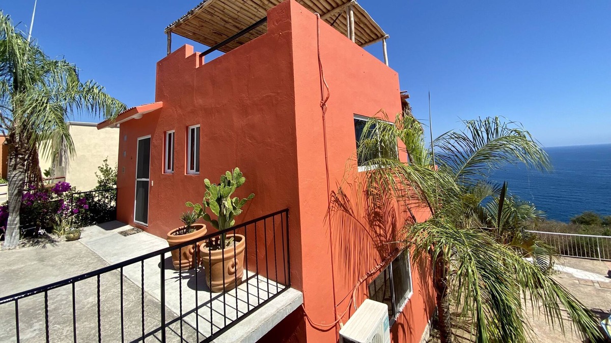 Puerto Angel Villa | Cliff Side Villa With Views of the Pacific - Walk To Beach!