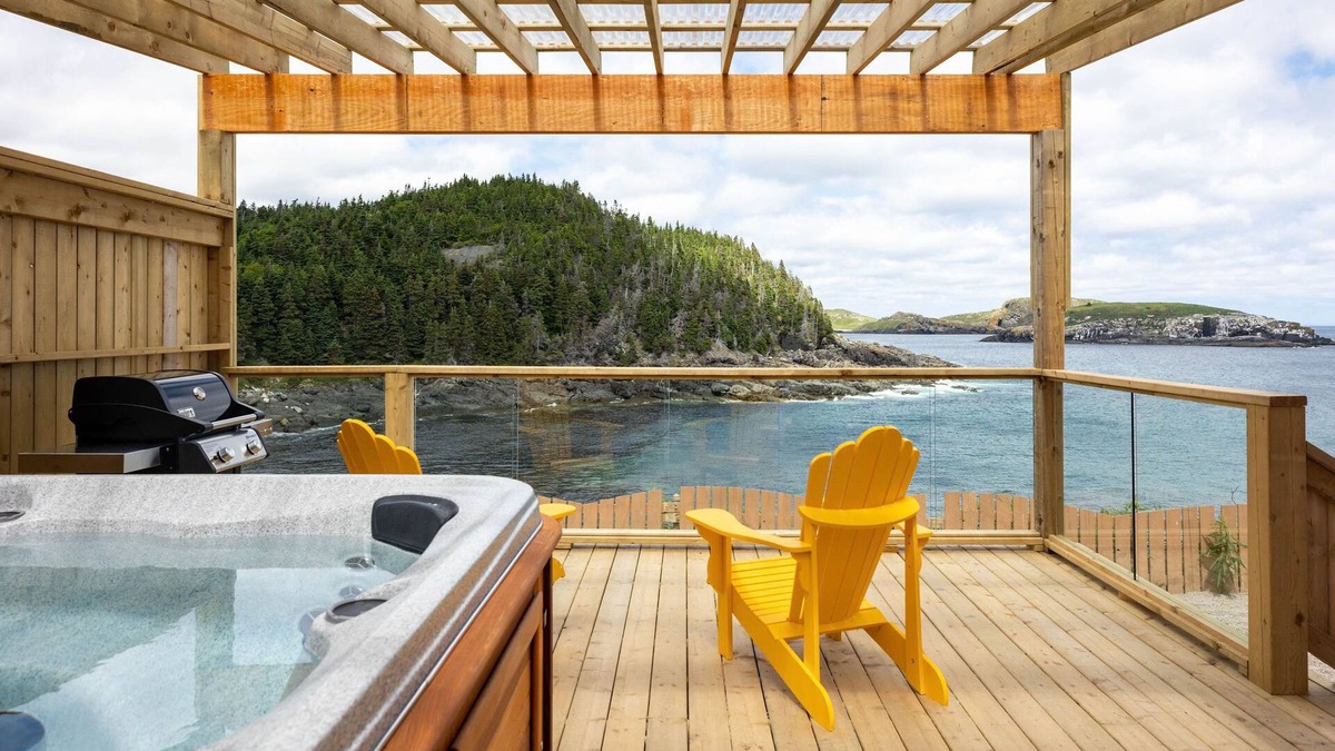 Bauline East Resort | Cliffs Edge Retreat