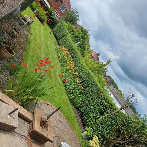 Preston Apartment | Clifton House, For Holidays, Contractors, Relocation, Work, Etc, Free Parking and Wifi