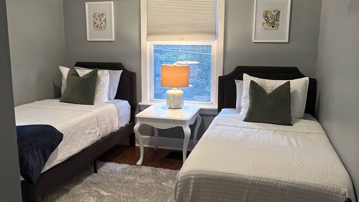 Clifton House | Clifton Two Bedroom House!