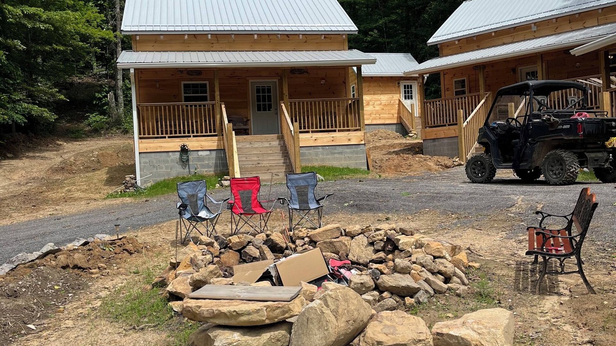 Rogersville Cabin | Clinch Mountain Reserve Cabins #2 & #3. 2-Cabin getaway near Rogersville, TN.