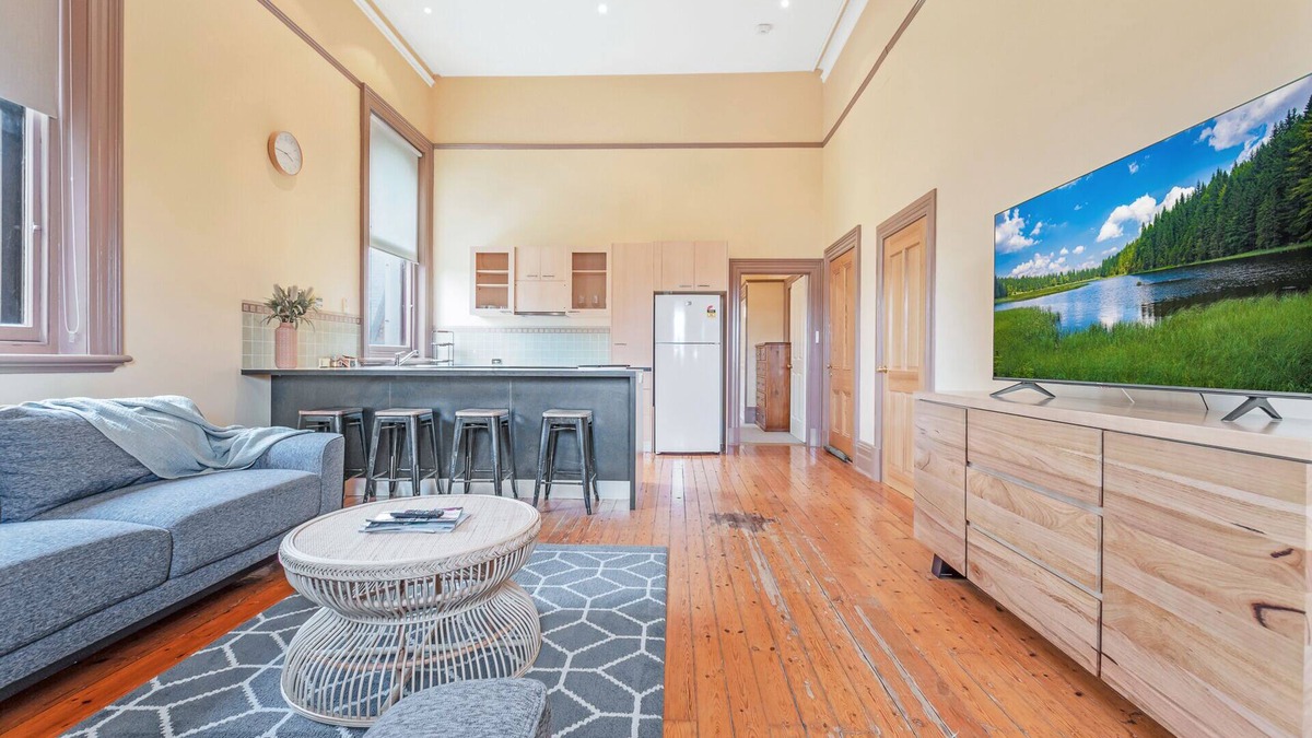 Echuca Hotel | Clocktower Suites