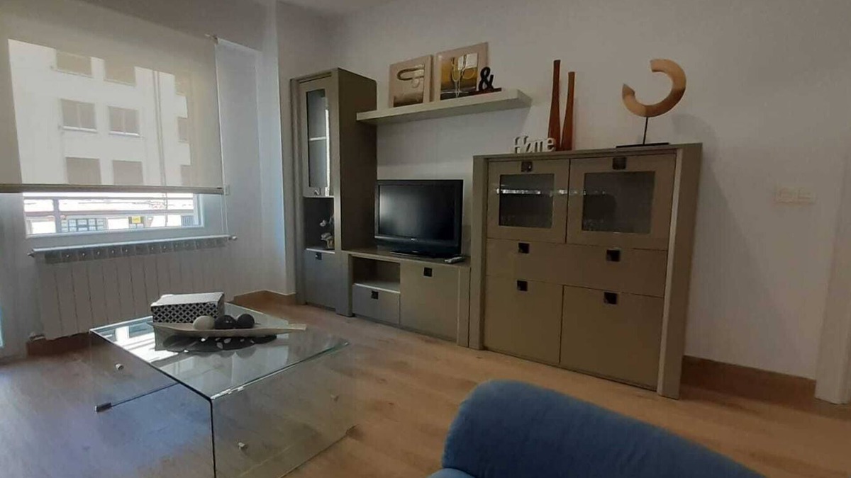 San Bernardo Apartment | Cloe Salamanca, Recién Reformado, muy Amplio, muy Cerca del Centro