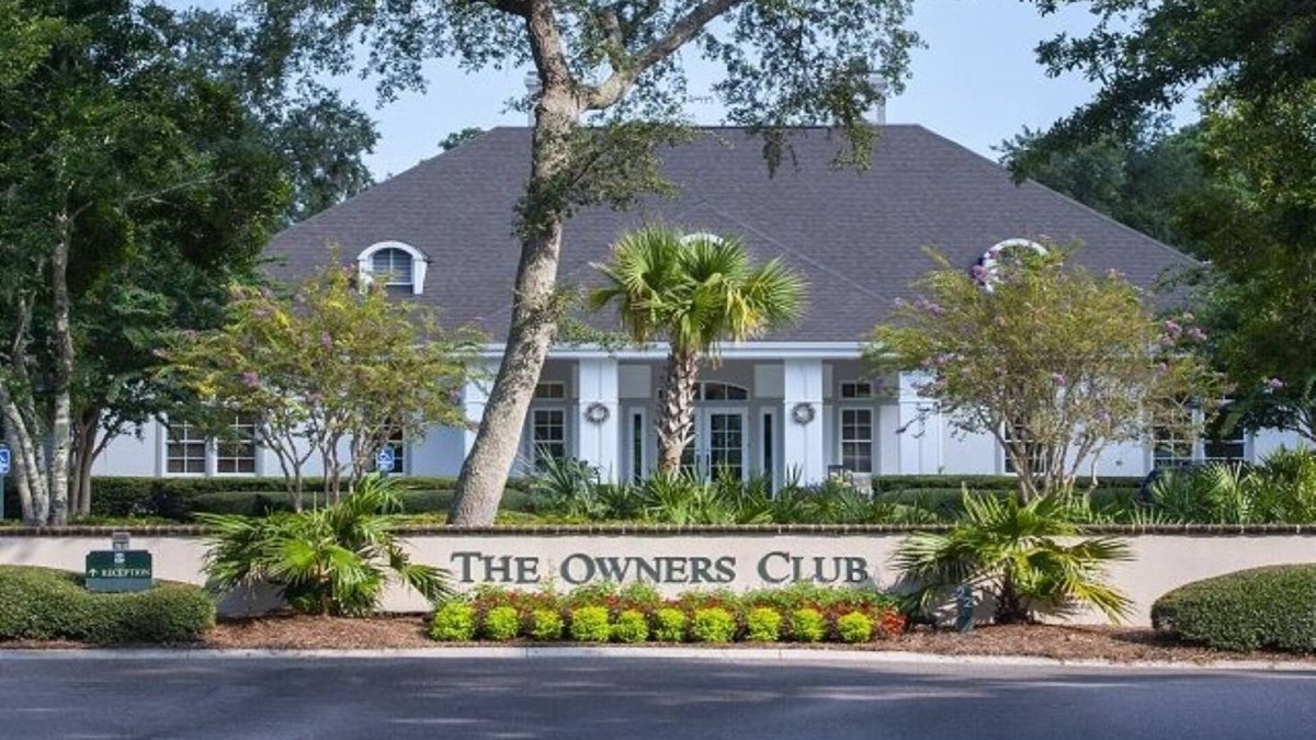 Indigo Run House | Close to beach, golf, shopping! Kick back in spacious, comfortable home.
