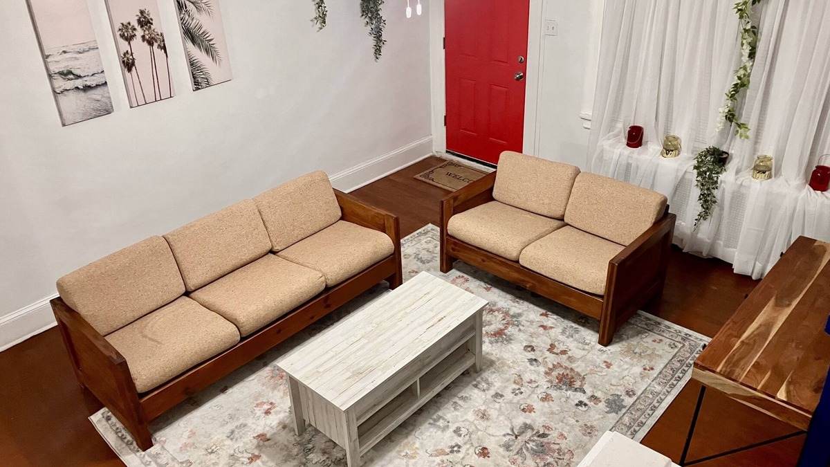 West Philadelphia House | Close to center city philly