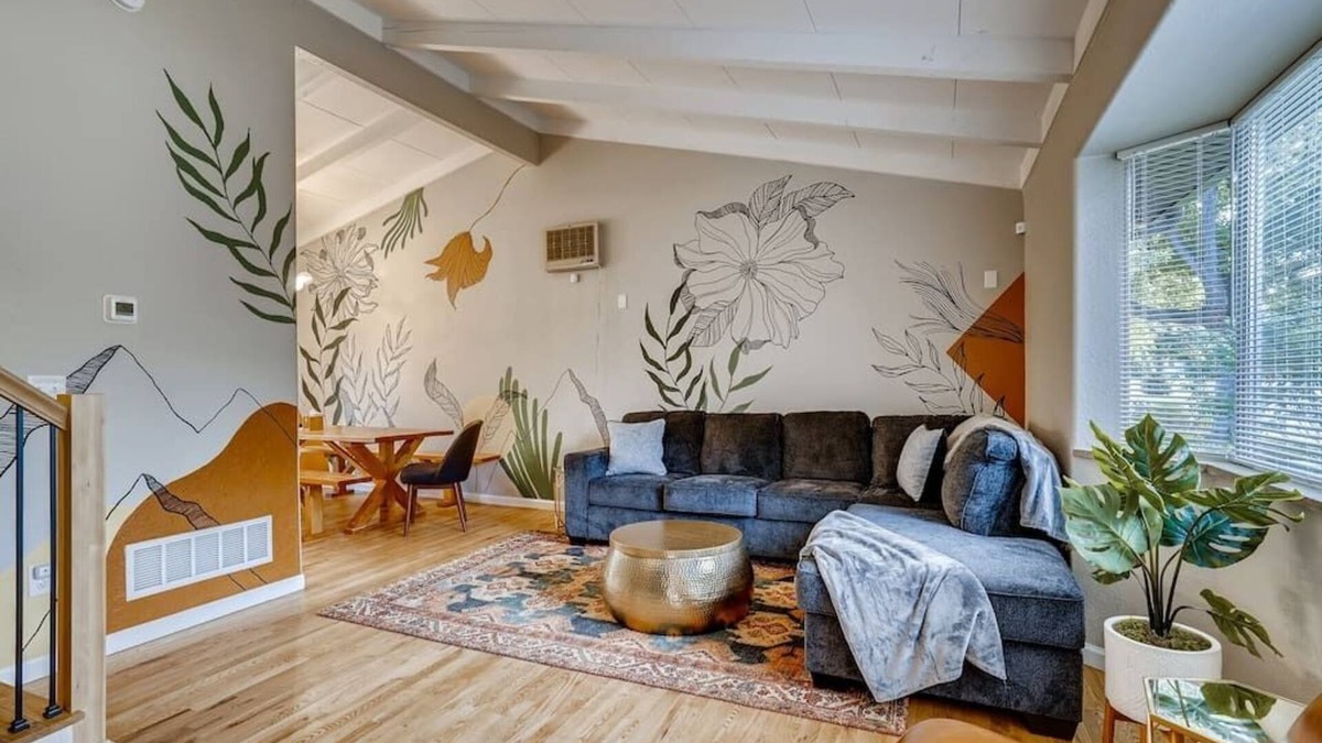 Alta Vista Area House | Close to Denver & Golden - Perfect for Groups!