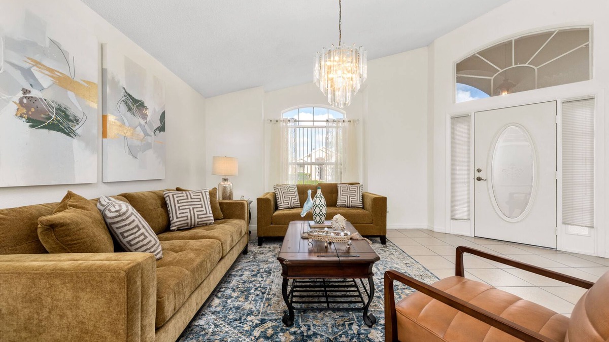 Orlando House | Close to Diney World/Golf Club/UCF/10 Guest/Pool/Laundry