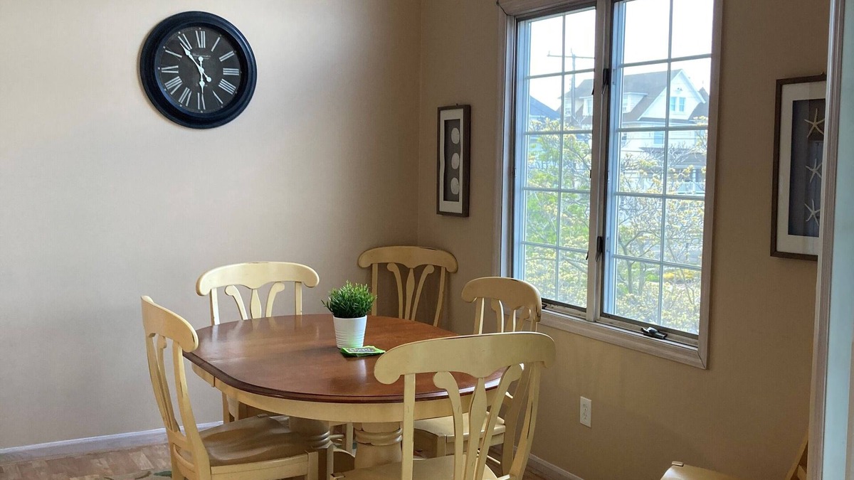 Cape May - Wildwood Condo | Close to everything! Short walk to beach, boardwalk and restaurants