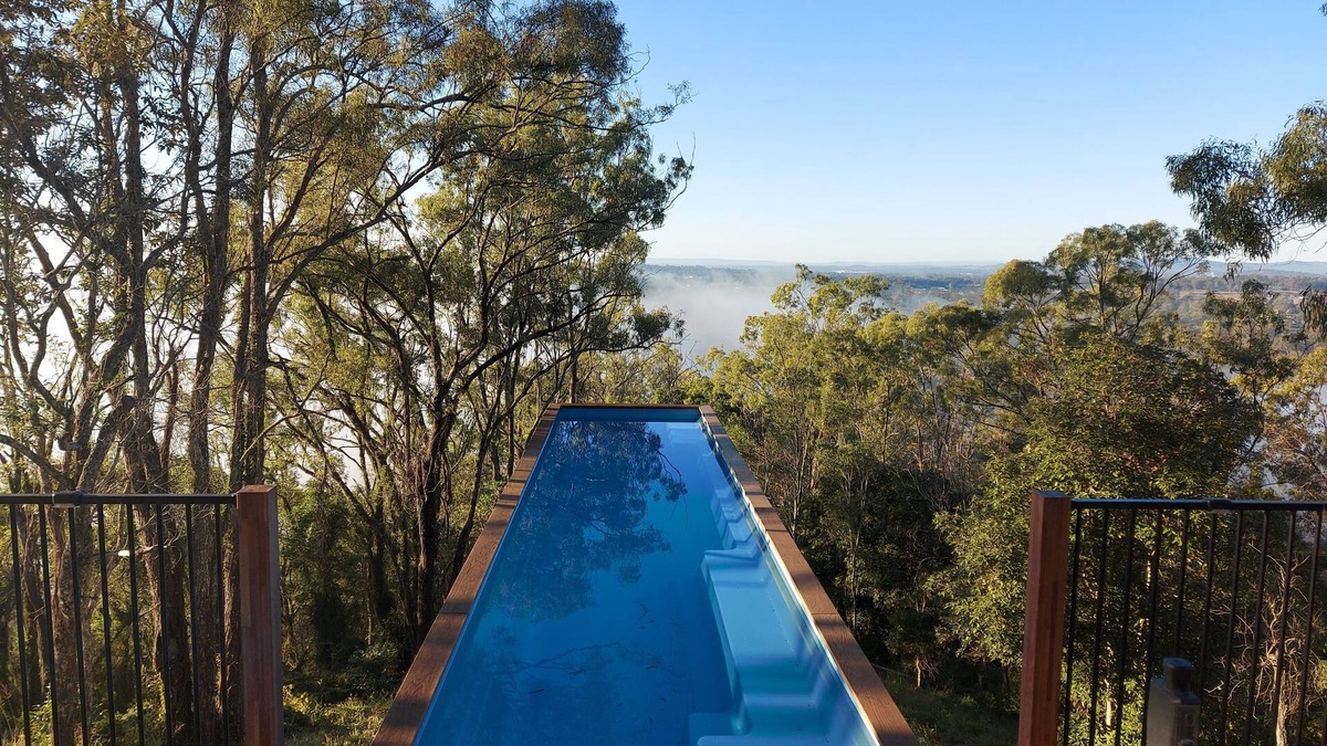 Mount Crosby Villa | Close to nature yet all inclusive