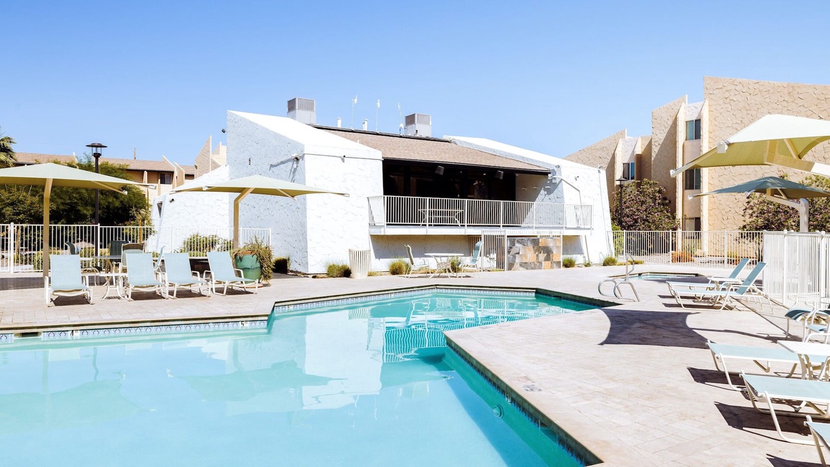 Village Grove Condo | Close to Old Town - Golf Courses - ASU - Sky Harbor