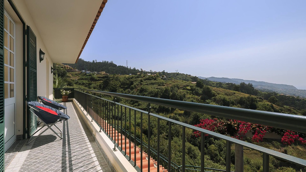 Ponta do Sol Cottage | Close to the walks and the sea.