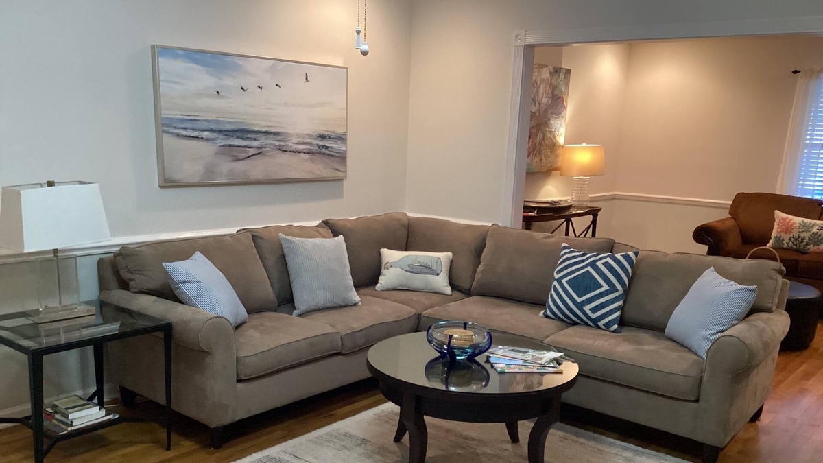 Savannah Cottage | CLOSE TO TYBEE & DOWNTOWN -